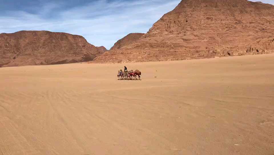 （阿拉伯的劳伦斯）电影拍摄地。瓦迪拉姆大沙漠。