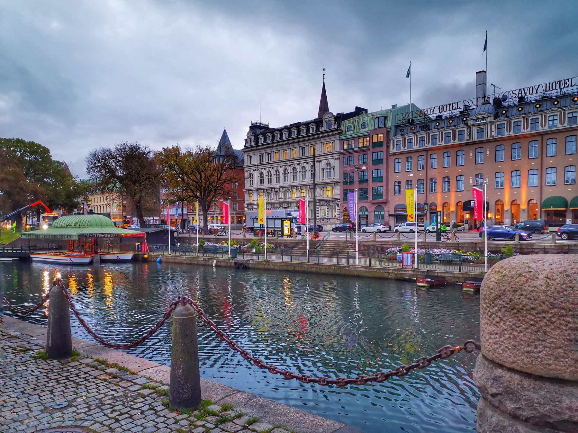 瑞典海滨港口城市马尔默，干净，恬静，无论是傍晚还是黎明，空气通透清澈，环境宜居怡人…