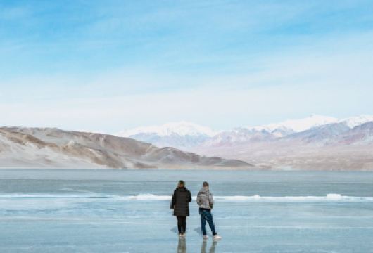 喀拉库勒湖景区+帕米尔高原+白沙山-白沙湖景区一日游【[贴心服务]景区首大门票+随车饮用水】