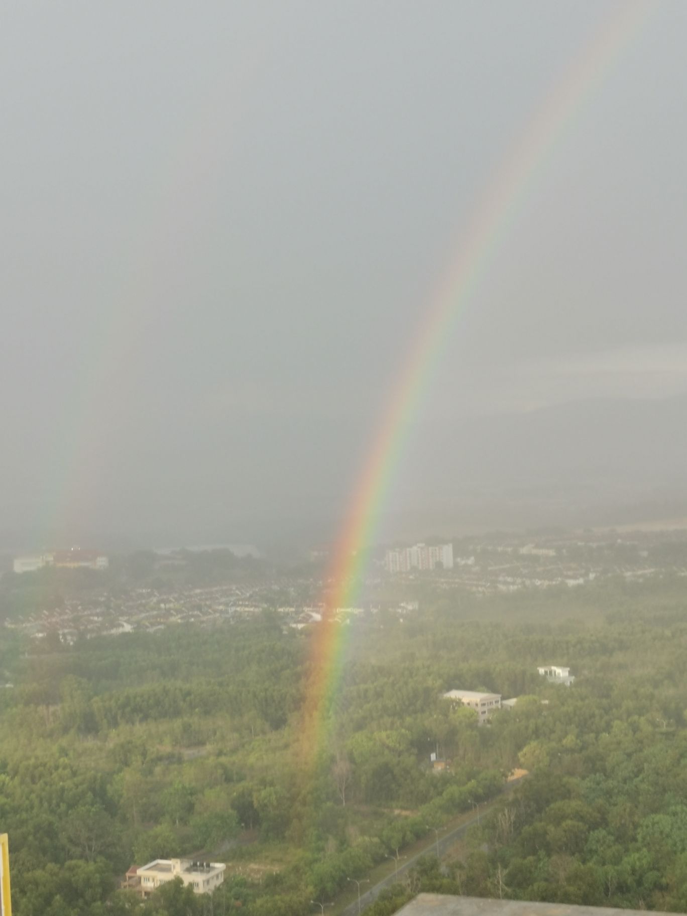 雨后的🌈，马六甲海峡的王府井