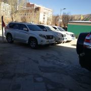 西藏拉萨途乐汽车租赁电动车租赁