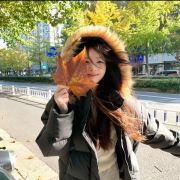 爱旅游的小果子