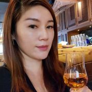 在城市中的一隻魚