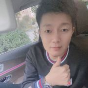 李、先生
