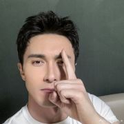 拉丝噜啦噜啦咧