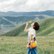 阳光下的Maggieee