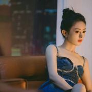 绝不扶墙折了腰