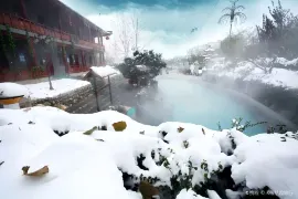 3-Day Antu Tour: Hot Springs in a Winter Wonderland