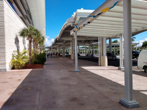 Lynden Pindling International Airport, Nassau