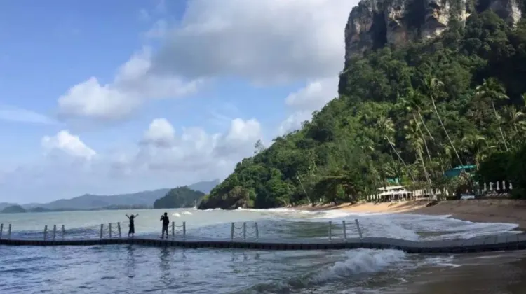 สถานที่ท่องเที่ยว