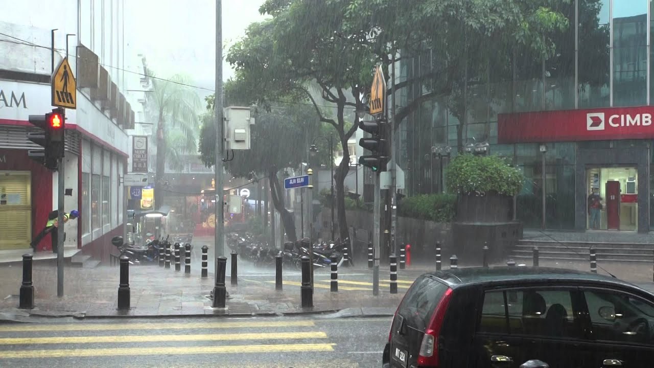 Raining in Kuala Lumpur - YouTube
