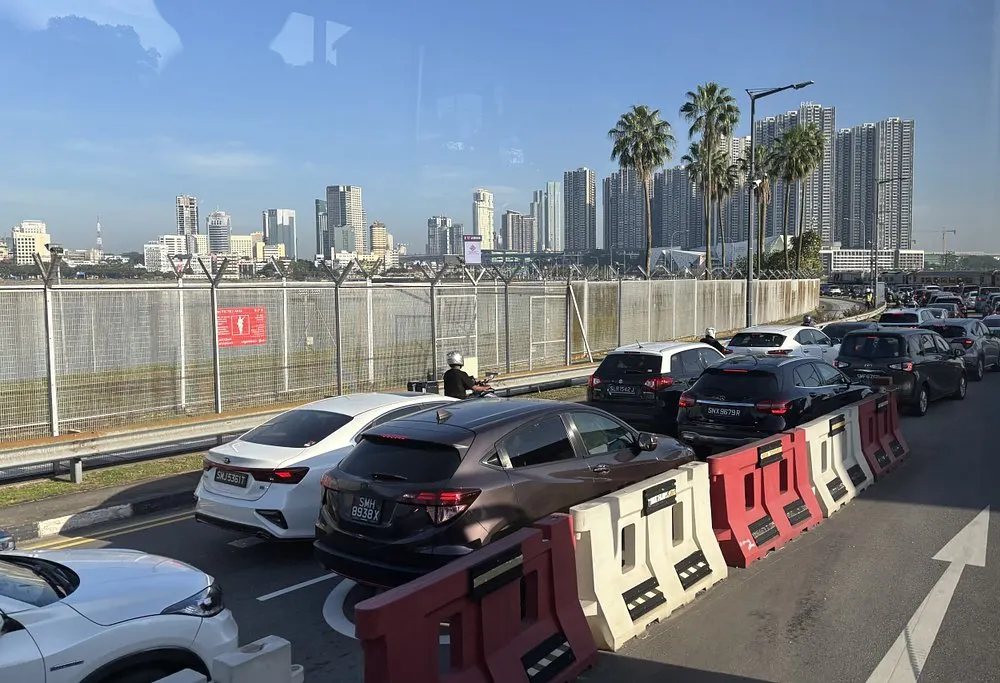 Trafffic to SG
