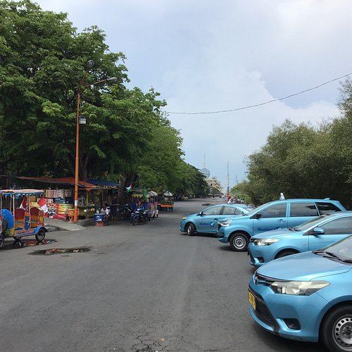 THE 15 BEST Surabaya Taxis & Shuttles (2025) - Tripadvisor