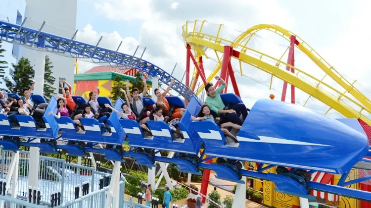 Atraksi di Ocean Park Hong Kong di The Summit.