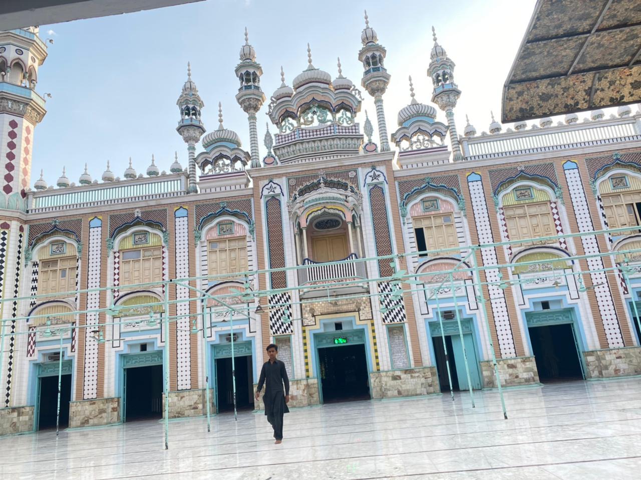 The architectural beauty of Jamia Masjid Ghausia Rizvia in Mandi Bahauddin