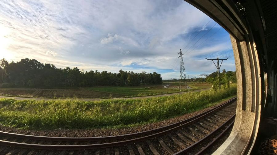 High-speed Train: the #1 Choice for Travelers