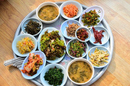 산밑보리밥집 (山腳麥飯屋)