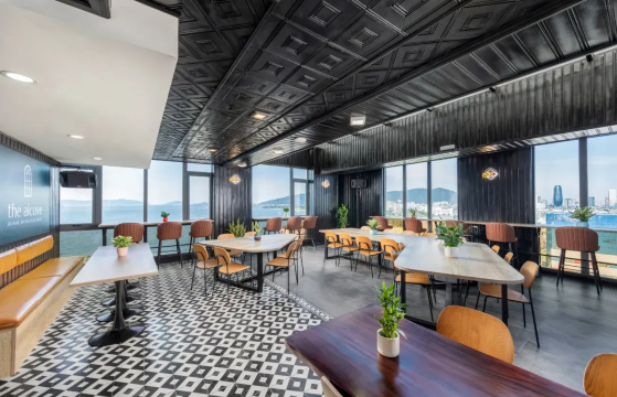 2. โอเชียน สตาร์ ดานัง เบย์ โรงแรม (Ocean Star Da Nang Bay Hotel)