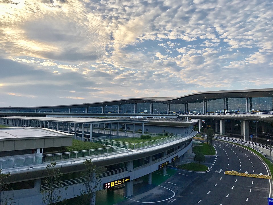 File:Terminal 3 of Chongqing Jiangbei Airport.jpg
