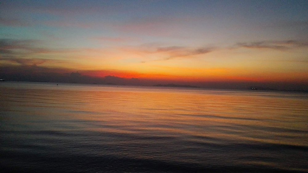 Lipa Noi Beach