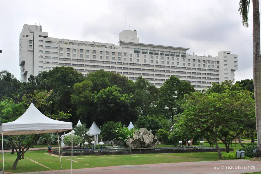 Tempat Wisata di Bekasi-Taman Lapangan Banteng