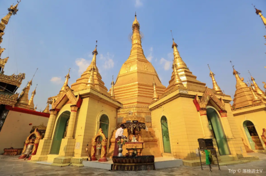 เจดีย์ซูเล (Sule Pagoda)