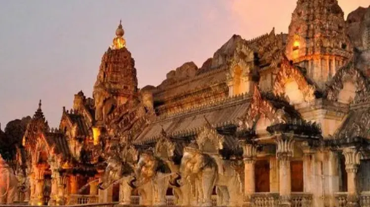 สถานที่ท่องเที่ยว