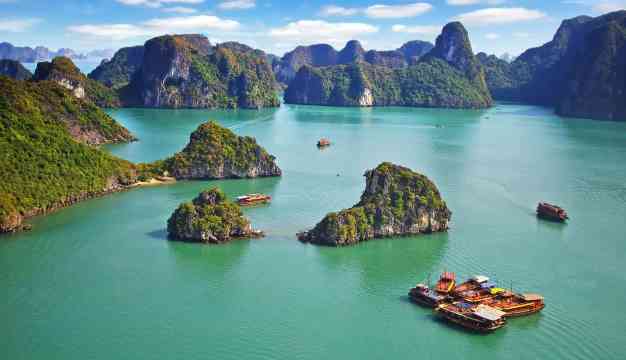 Why Choose Trip.com for Your Vietnam Adventure?​