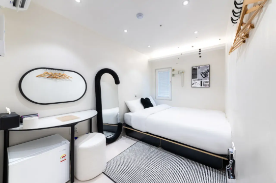 弘大住宿｜Slowon Hostel Hongdae Branch