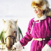 乌兰布统当家领队