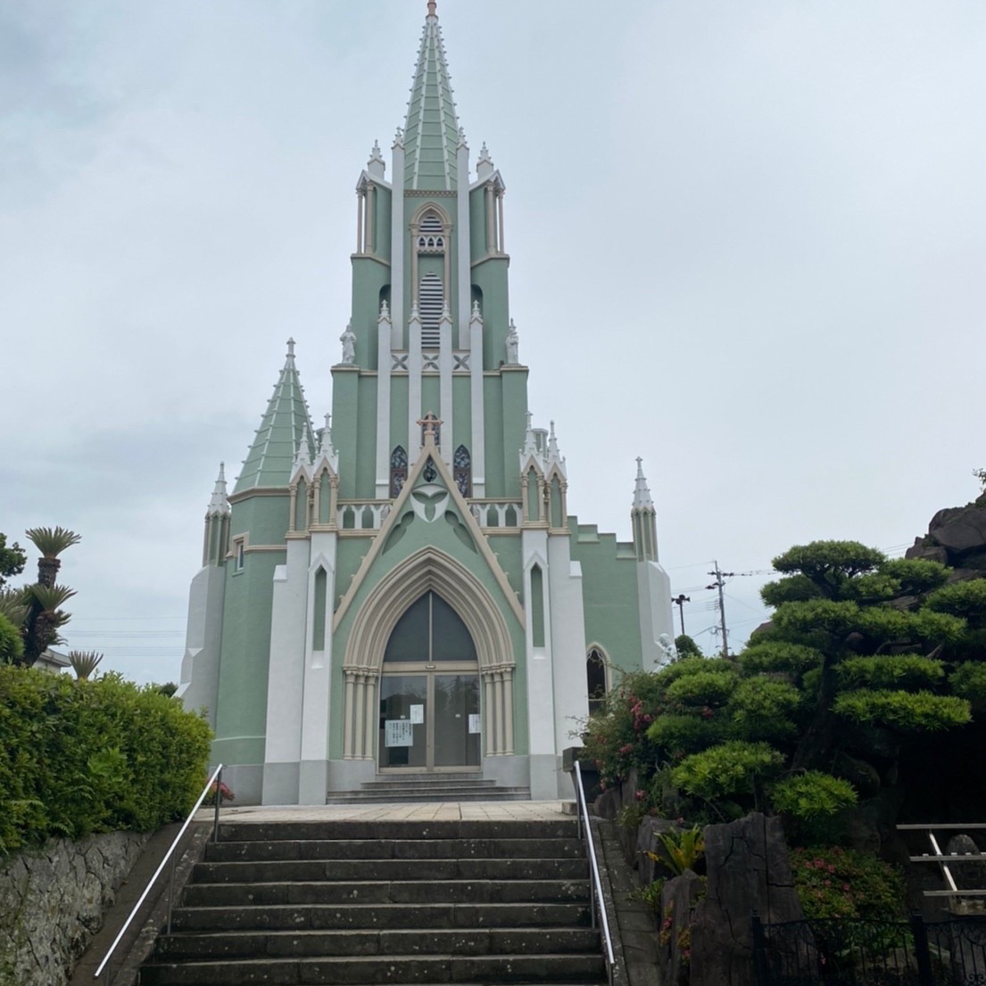 【长崎县】去一座有着薄荷绿墙的美丽教堂。