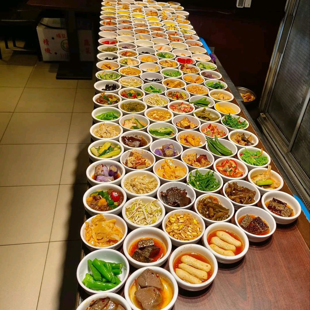 【新庄吃到饱】韩味轩，多达近40种韩式小菜吃到饱，只要190元起