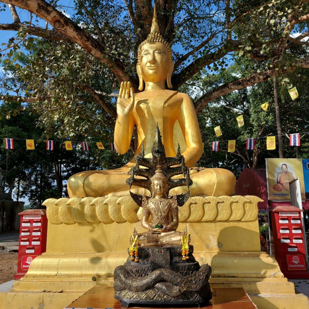 Wat Tha Khaek 💐💐