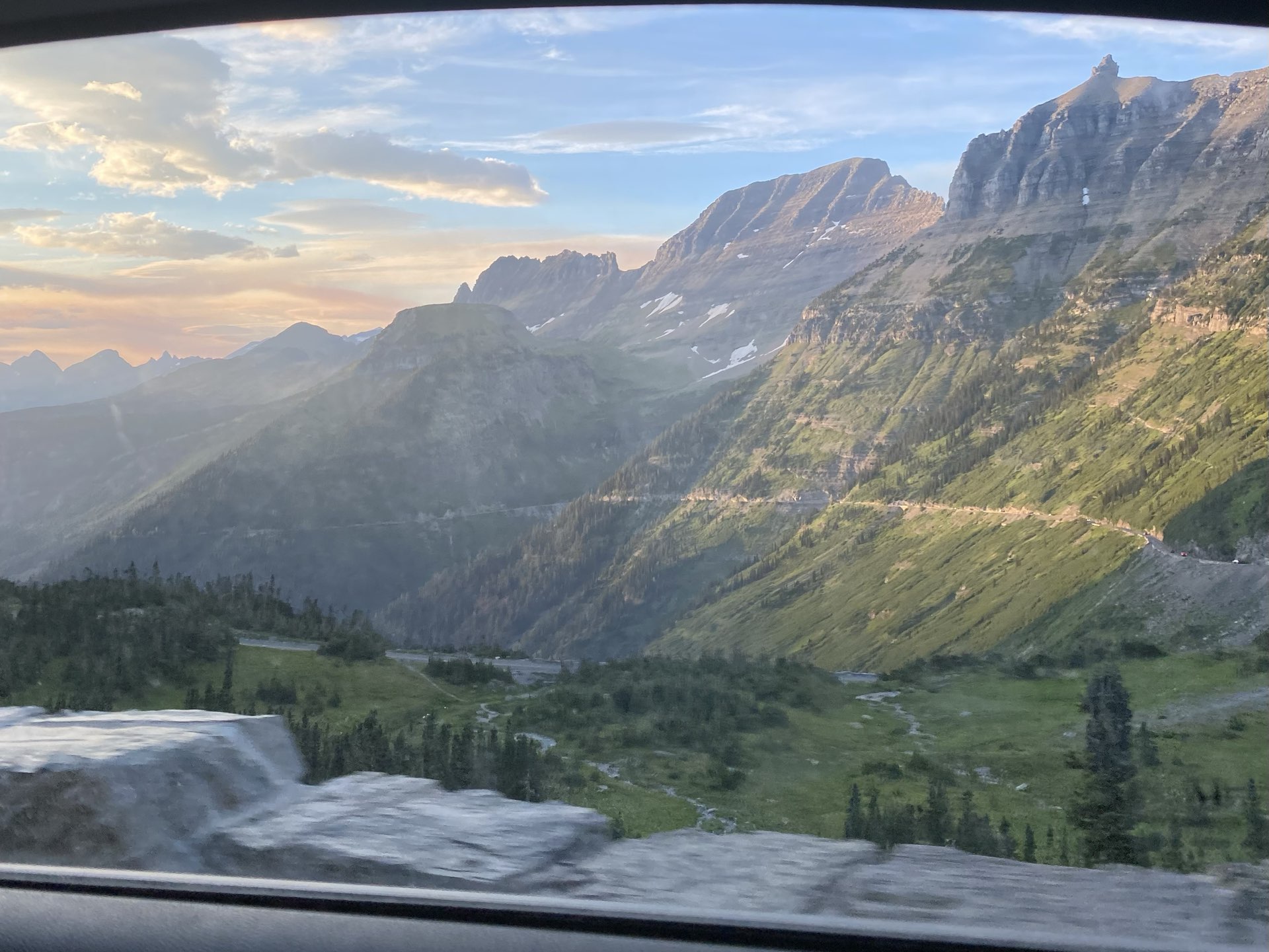 绝景路“going to the sun road”