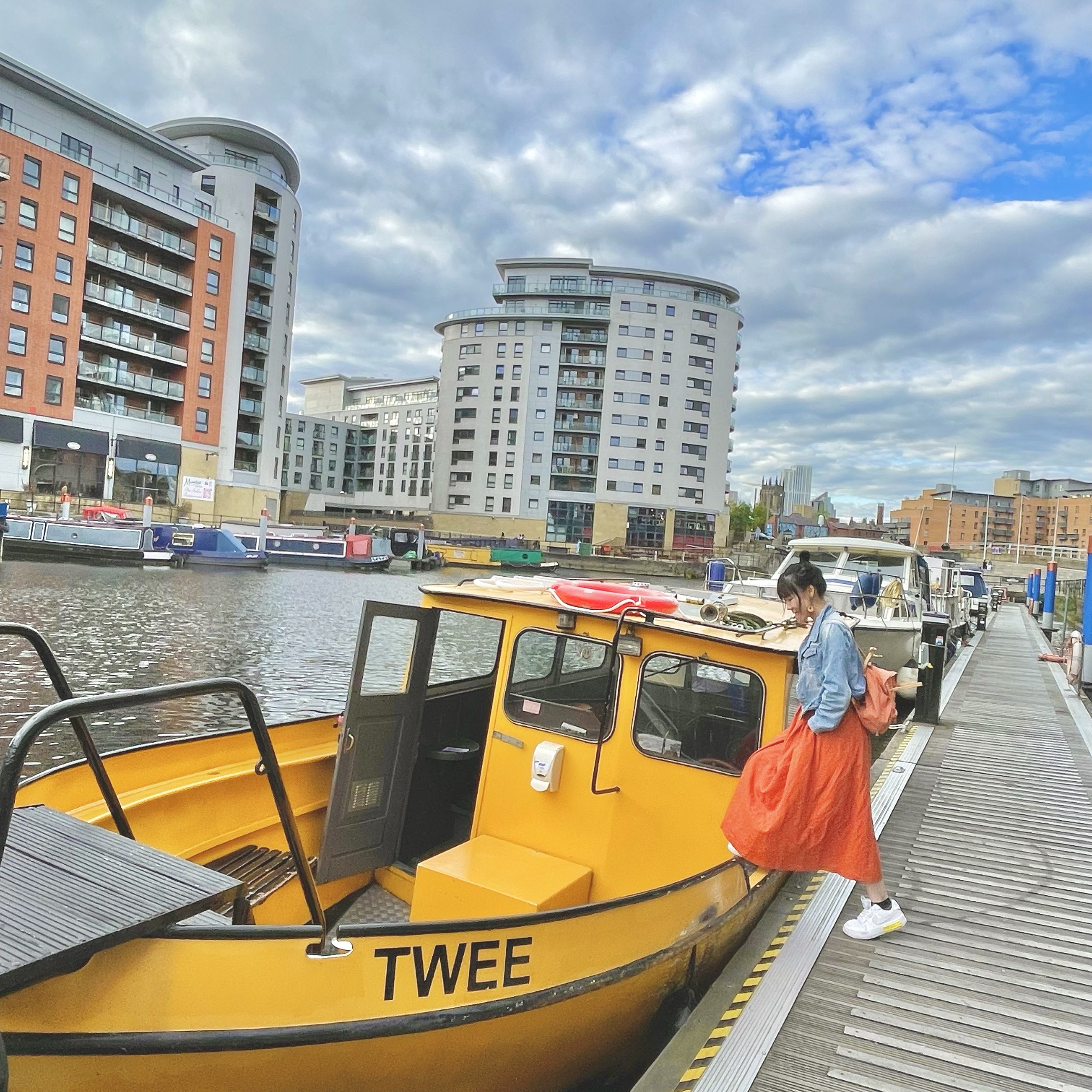 英国Leeds一日游 - Water Taxi 体验 ~ £1市中心游船