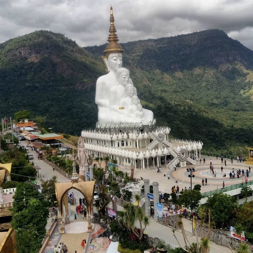 Wat Pha Sorn Kaew 🌿💚🌧️