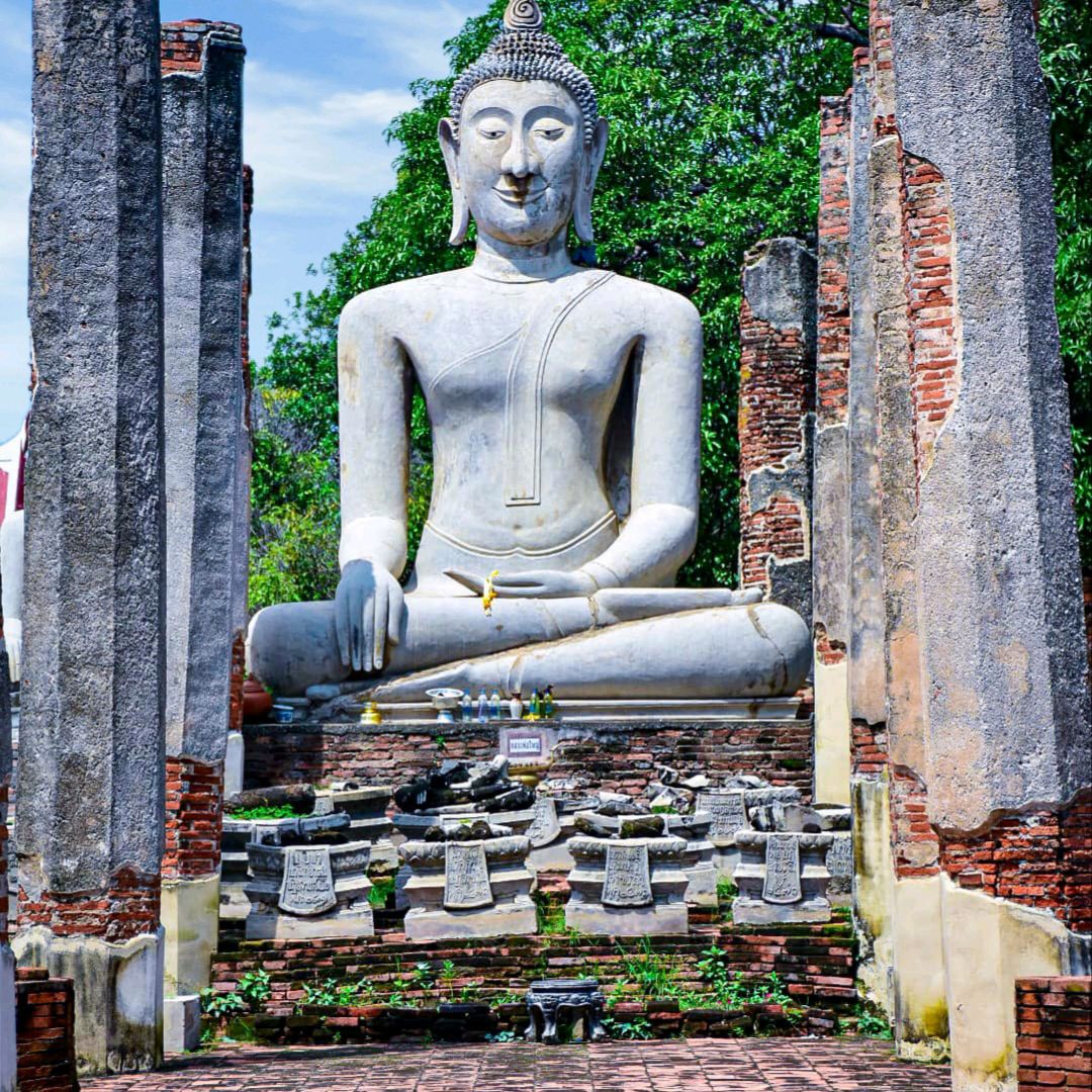 Wat Mahathat Chainat,帕克市的一座古老寺庙