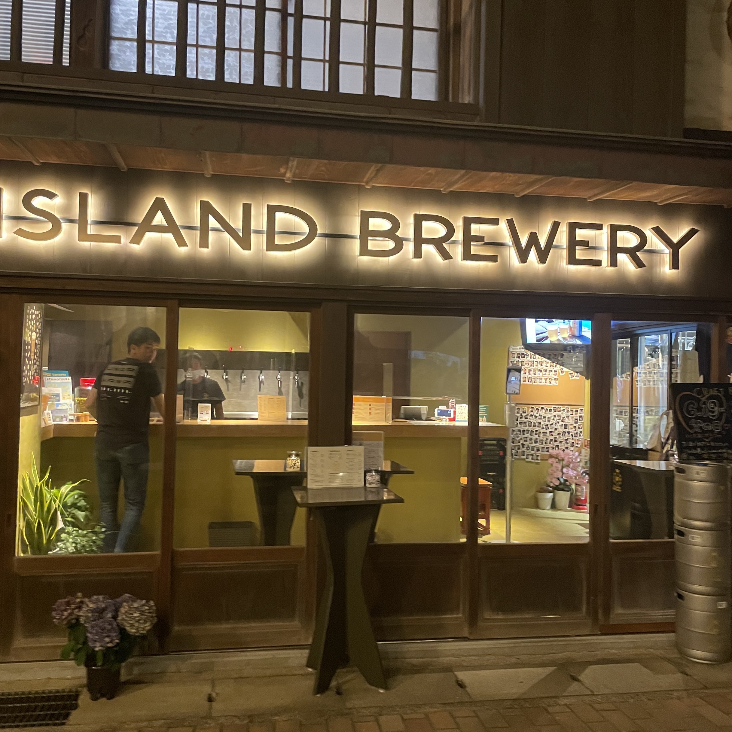 “岛酿酒厂”唯一的精酿啤酒