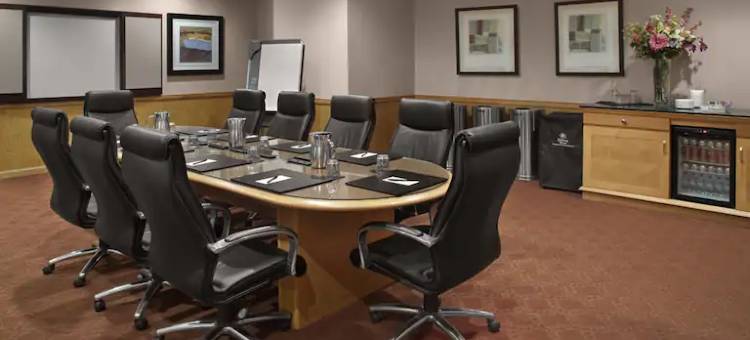 阿克伦费尔劳恩希尔顿逸林酒店(DoubleTree by Hilton Akron Fairlawn)图片