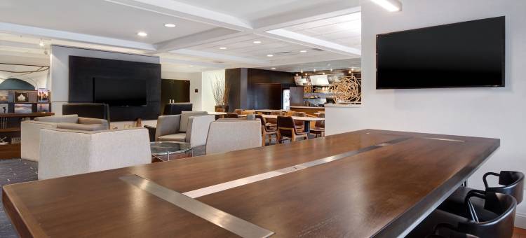 州立学院万怡酒店(Courtyard State College)图片