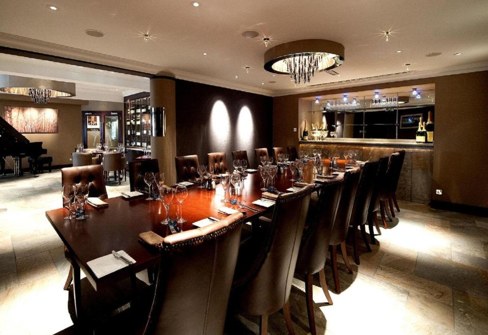 The Mansefield Hotel Hotel Overview