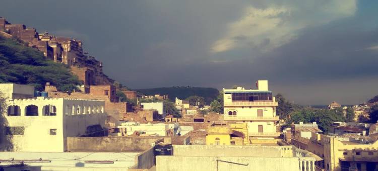 什万游客旅馆(Shivam Tourist Guest House)图片