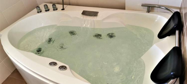 HomeStay Fhs @ Free Water Theme Park Tickets Suite图片