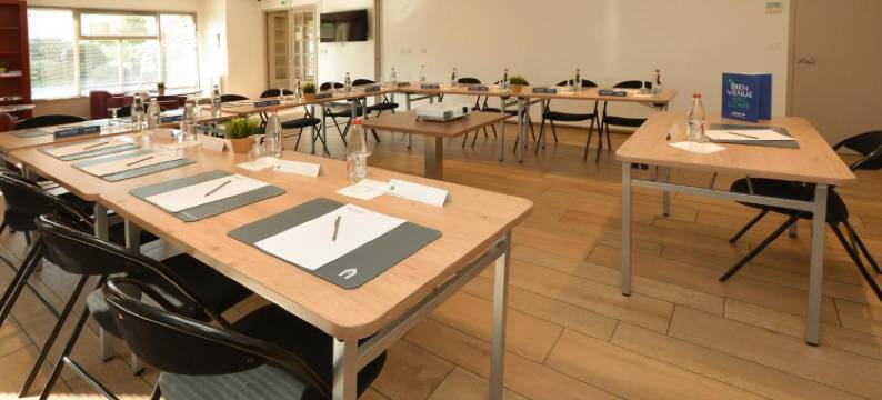 东兰斯提克艾克斯康铂酒店(Campanile Reims Ouest - Tinqueux)图片