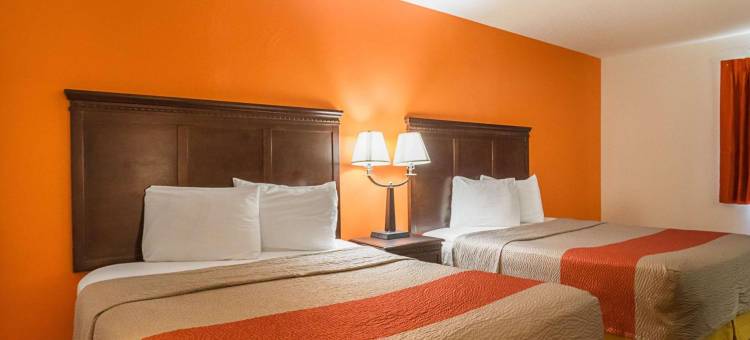 6号汽车旅馆十字路口购物中心 - 滑铁卢 - 雪松瀑布(Motel 6 Waterloo, IA - Crossroads Mall - Cedar Falls)图片