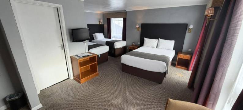 乌鸦酒店-格林国王旅馆(Raven Hotel by Greene King Inns)图片