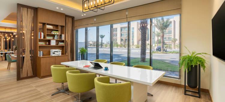 朱拜尔套房假日酒店(Holiday Inn & Suites Al Jubail)图片