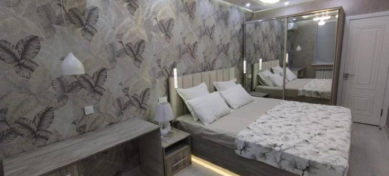 Small House in a Centr图片