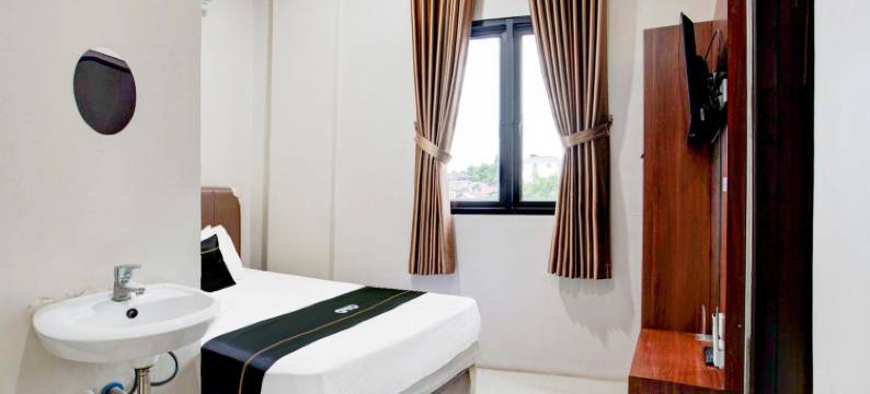 RedDoorz Syariah at Syafla Guest House图片