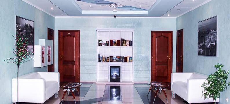 弗拉基米尔广场公寓(Vladimir Plaza)图片